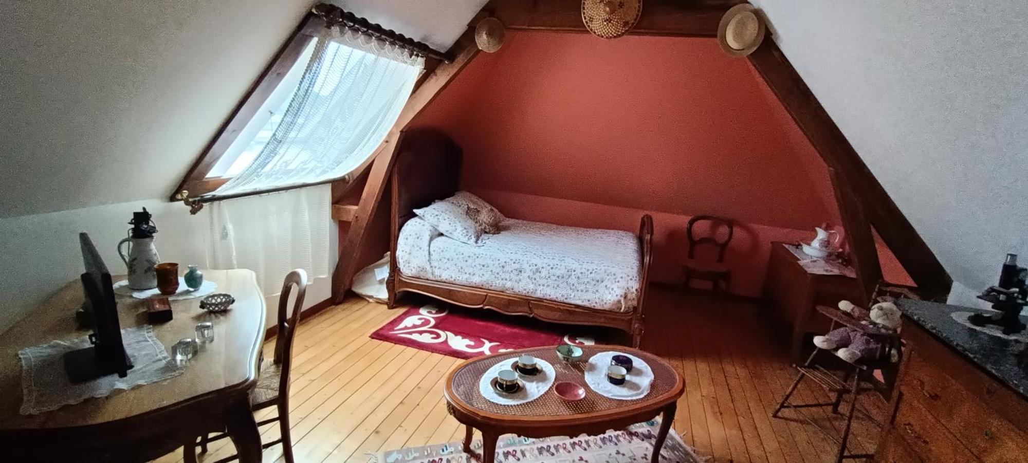 Agreables Chambres D'Hotes Pres Du Centre Ville Avec Jardin Le Mans Luaran gambar